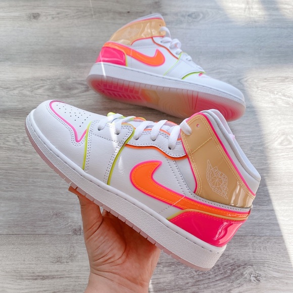 Nike Air Jordan AJ 1 mid glow - Picture 4 of 14